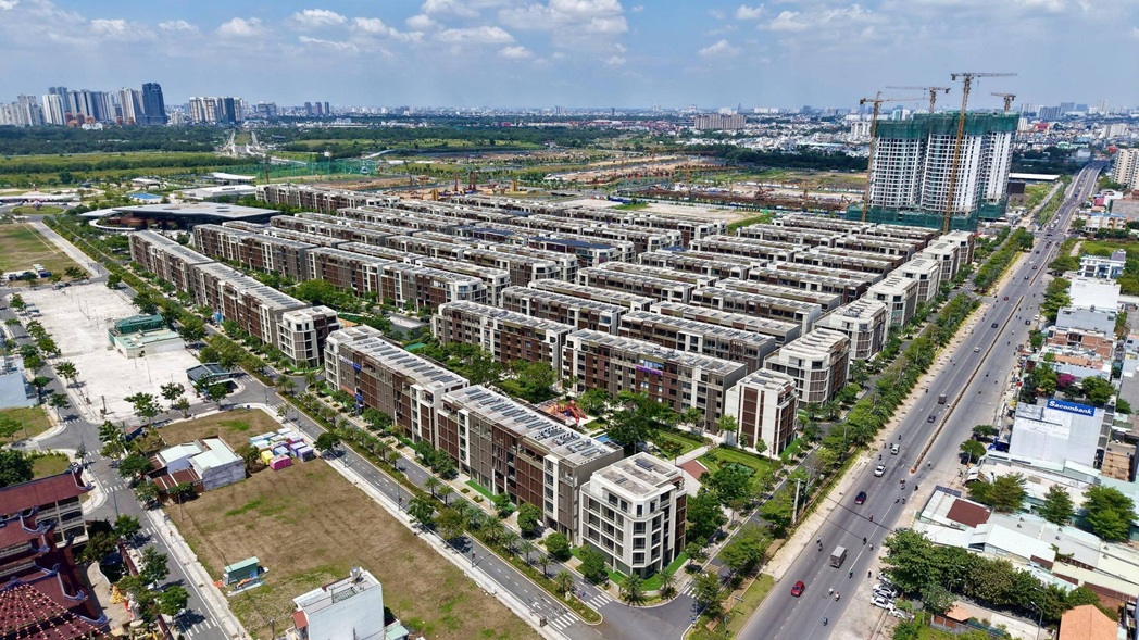 Tháng 03/2026